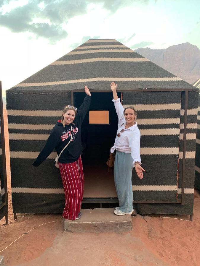 Desert Moon Camp Wadi Rum Eksteriør bilde