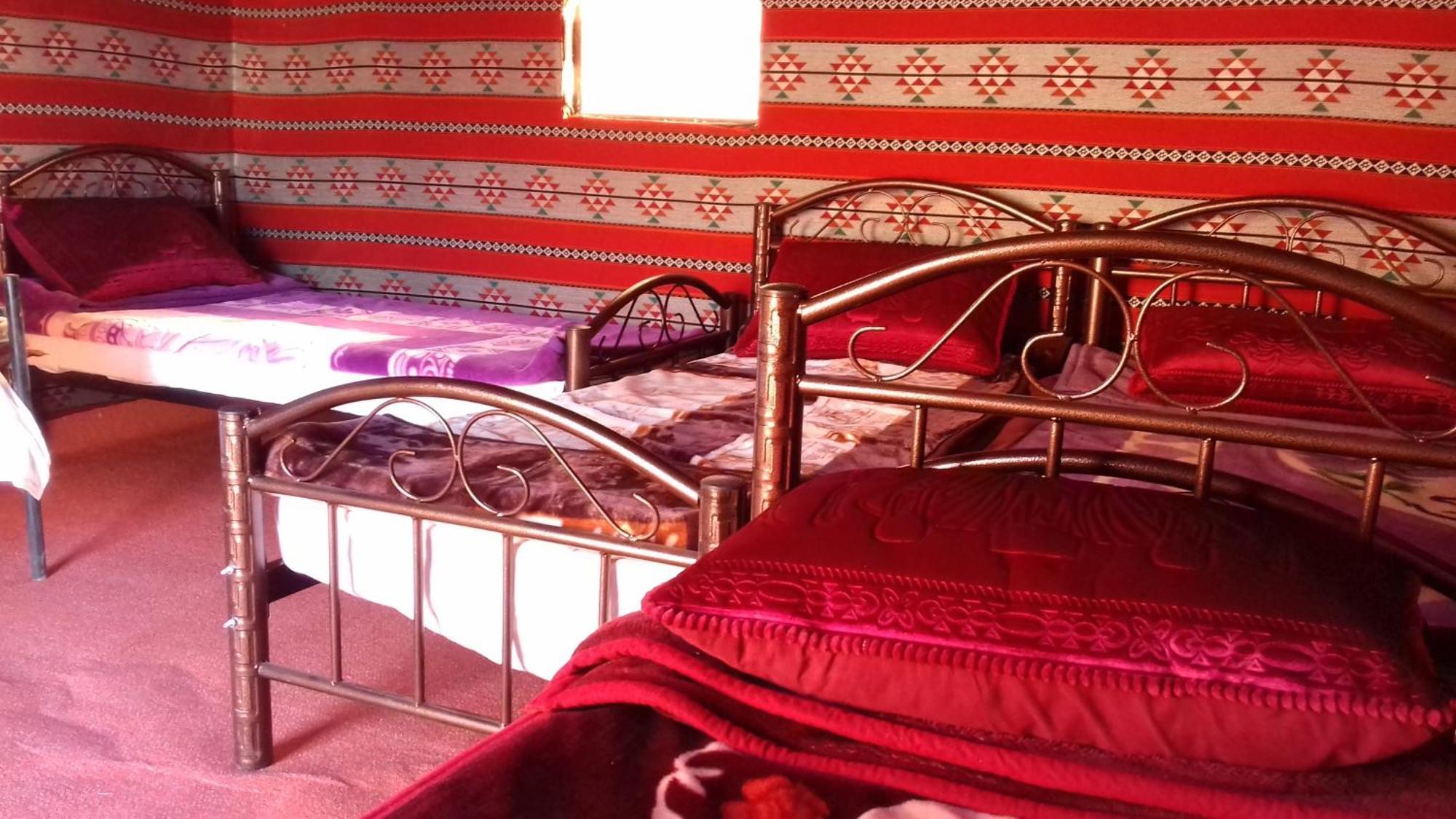 Desert Moon Camp Wadi Rum Eksteriør bilde