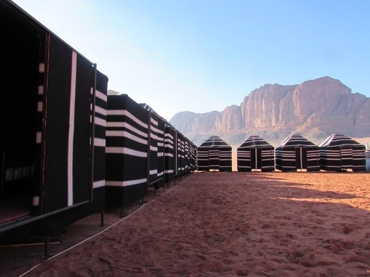 Desert Moon Camp Wadi Rum Eksteriør bilde
