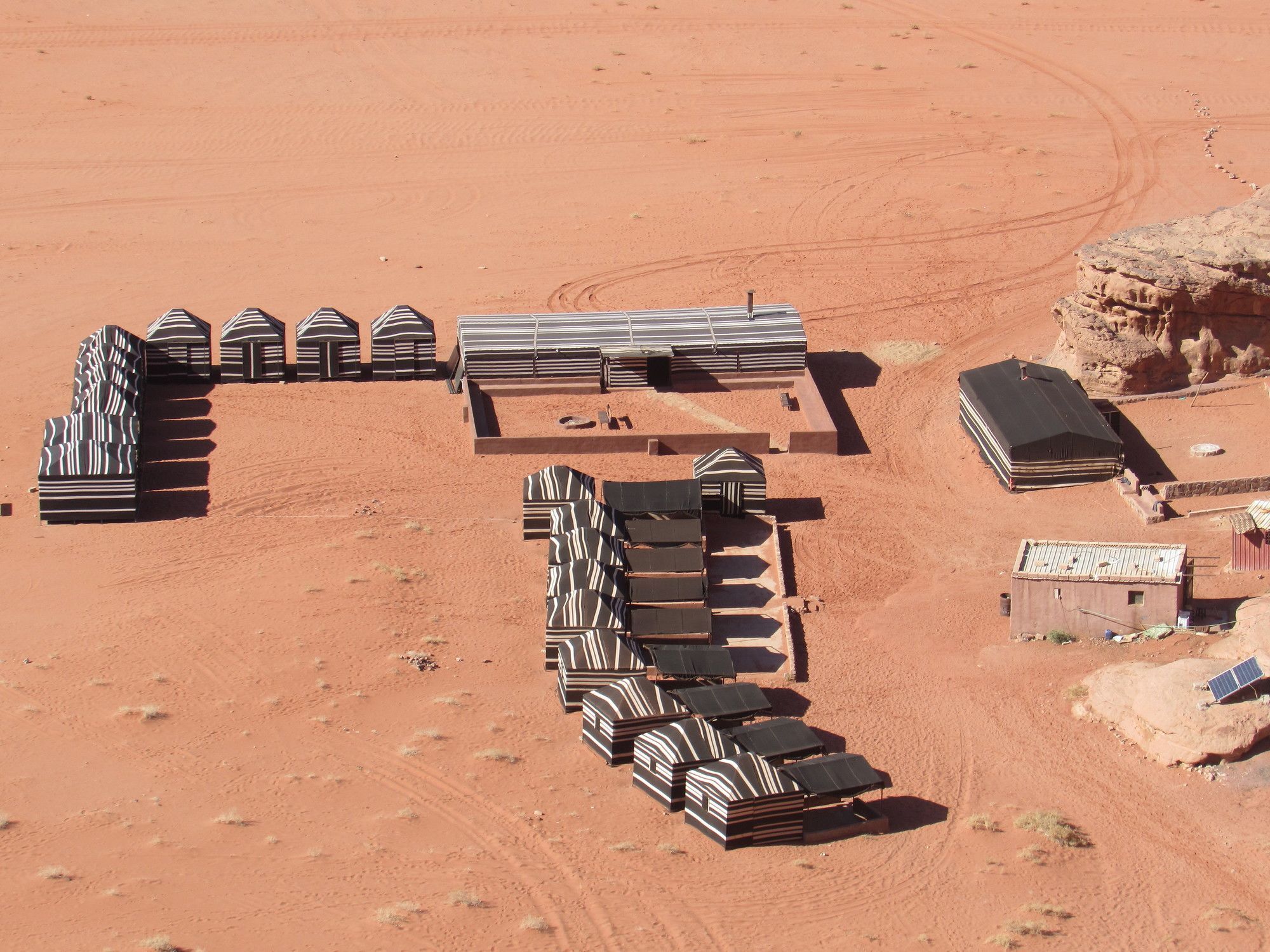 Desert Moon Camp Wadi Rum Eksteriør bilde